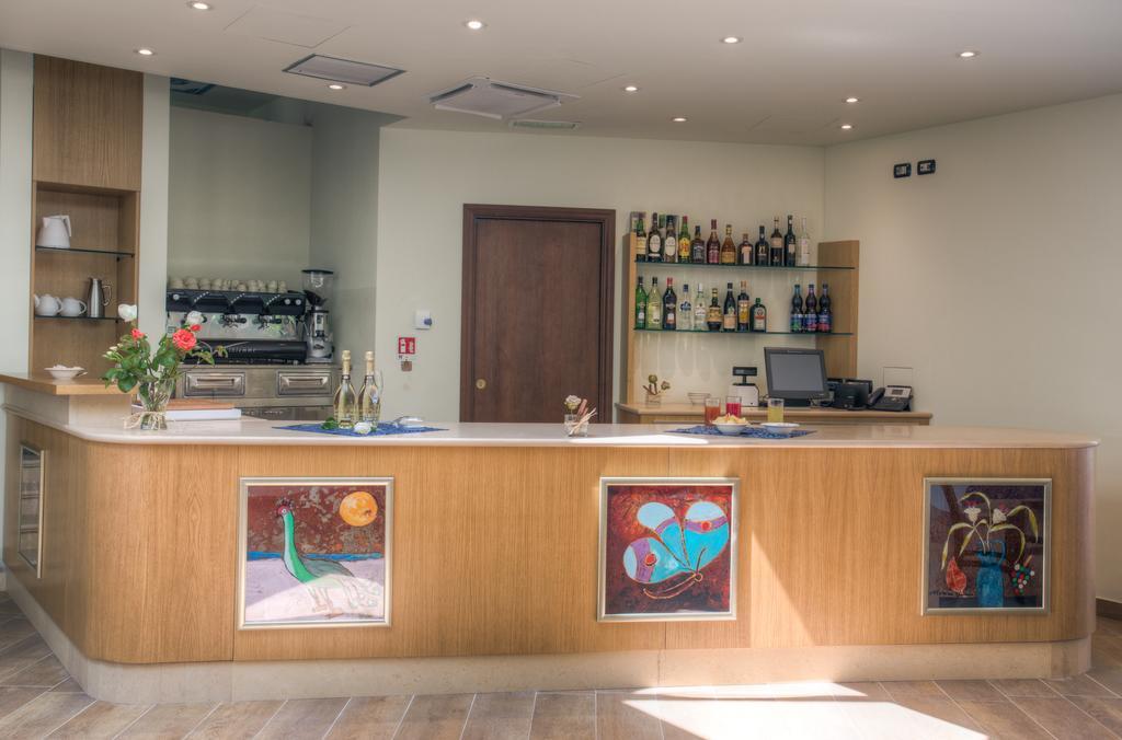 Hotel Il Duca Del Montefeltro Pennabilli Buitenkant foto