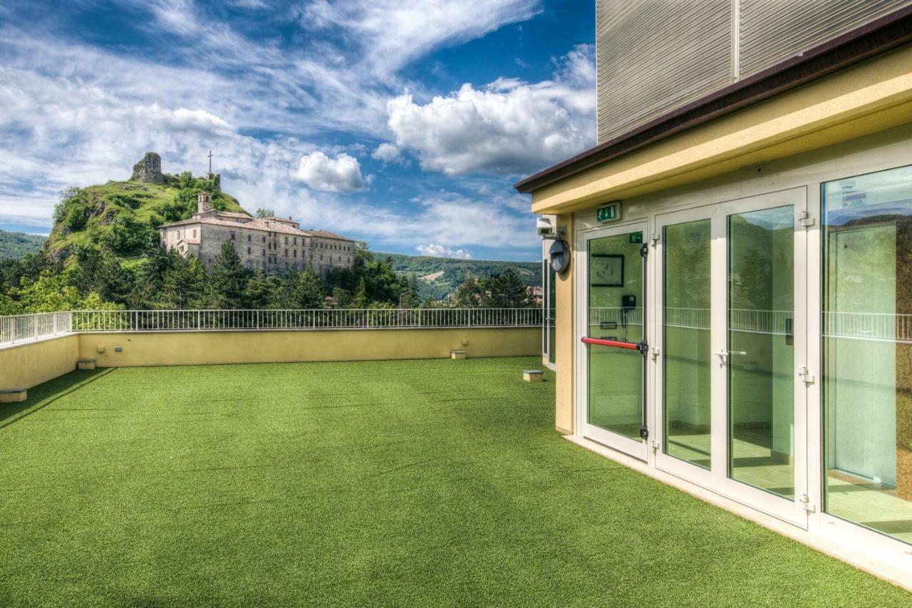 Hotel Il Duca Del Montefeltro Pennabilli Buitenkant foto